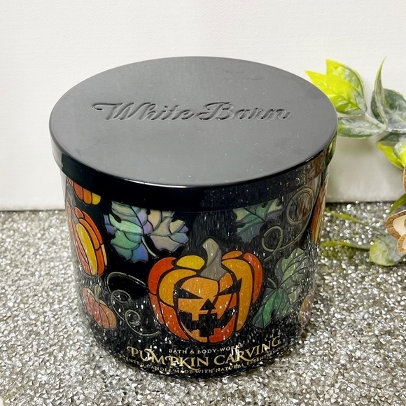 Bath & Body Works Halloween Fall Candle Pumpkin Carving Nwt - Picture 2 of 6